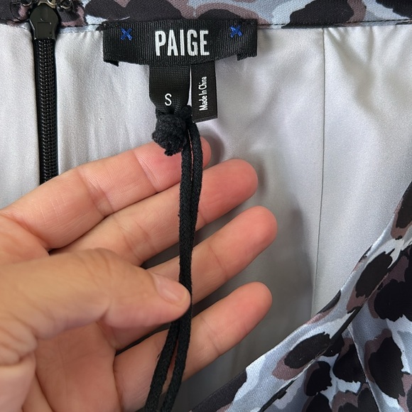 PAIGE Delfina Blue Ice Leopard-Print Skirt Size Small - Picture 8 of 10